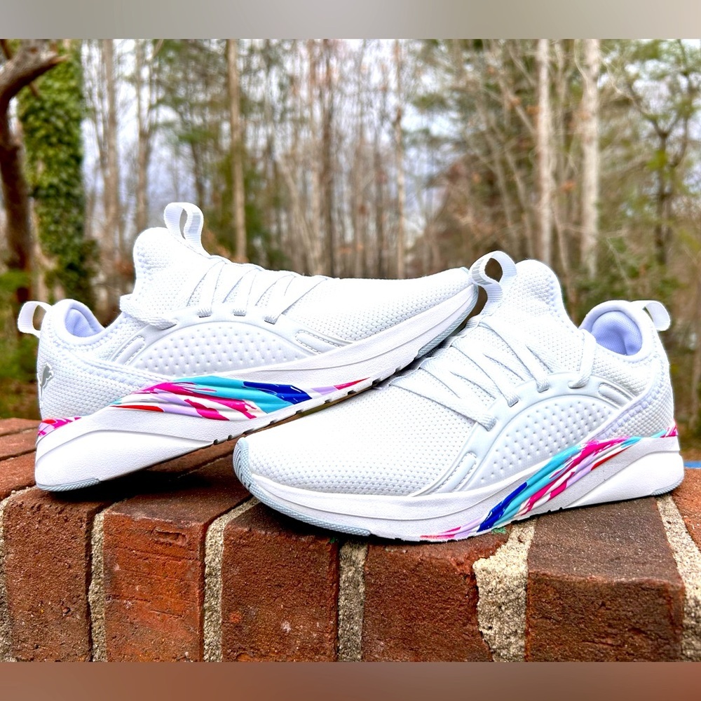 Women's Puma Softride Sophia Slip On Sneaker Size 7